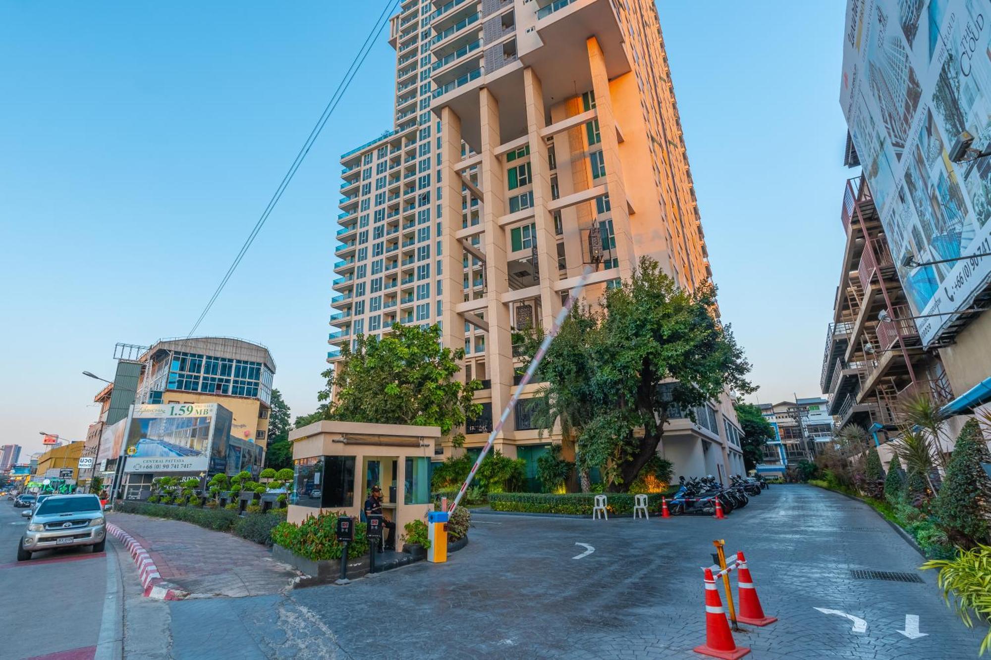 City Garden Tower By Pattaya Holiday Eksteriør billede